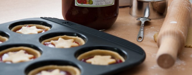 On Christmas Day … Tartelettes Epicées à la Confiture