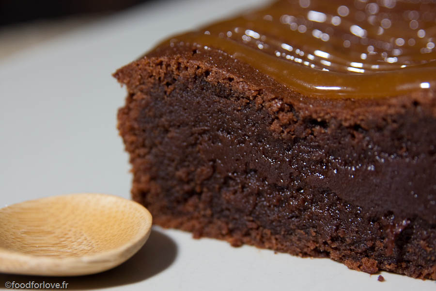 Fondant au Chocolat Noir et Caramel au Beurre Salé - Food for Love