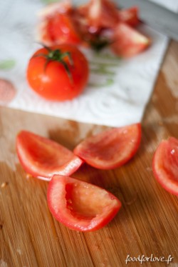 Essuie-tout Okay – Tartare de Thon et Tomates au Pesto