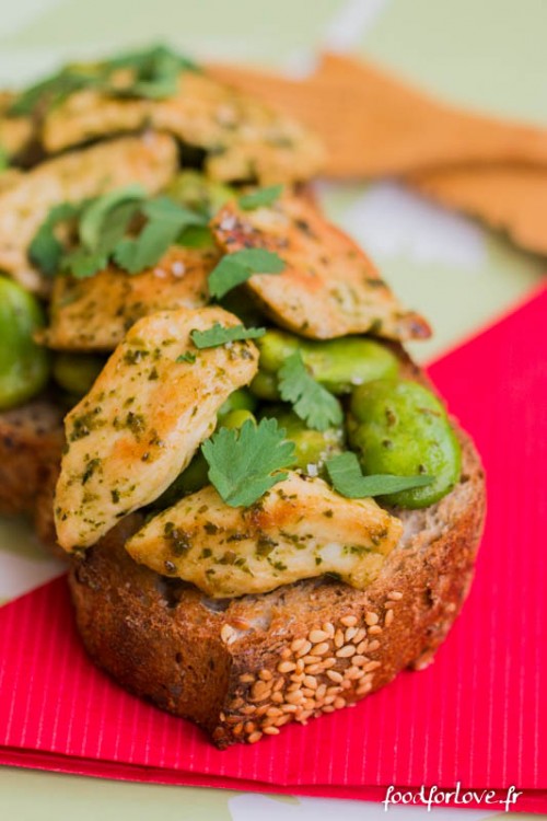 bruschetta feves poulet pesto coriandre-2