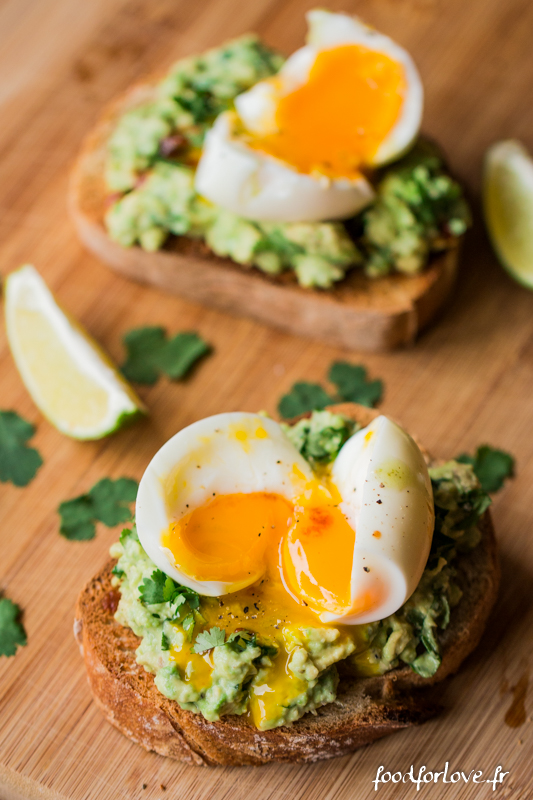 Tartine avocat et oeuf poché - Marine Doll