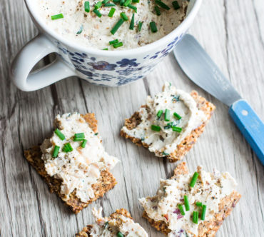 Rillettes de Poulet au Bleu & Oignons Rouges Caramélisés