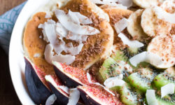 Pancakes au Fromage Blanc & aux Graines de Chia