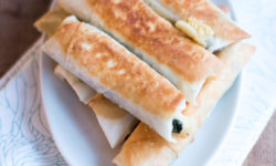 Beurek Epinards, Pistaches, Menthe & Fromage