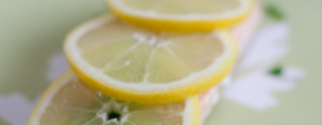 Saumon à l’Huile d’Olive au Fenouil Sauvage et au Citron