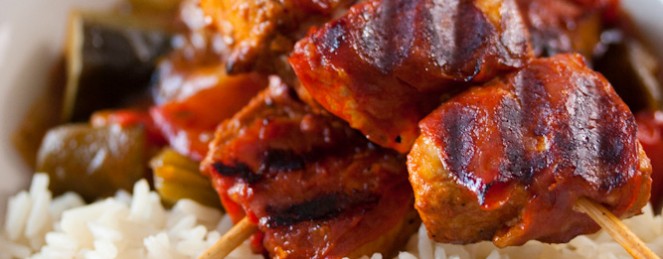 Brochettes d’Espadon au Paprika Fumé, Snackées au Chorizo